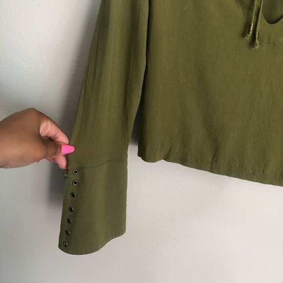 Revolve FREE PEOPLE JUMP TO THE BEAT Tie Neck Stud Detail Bell Sleeve Boho Top - Picture 6 of 12